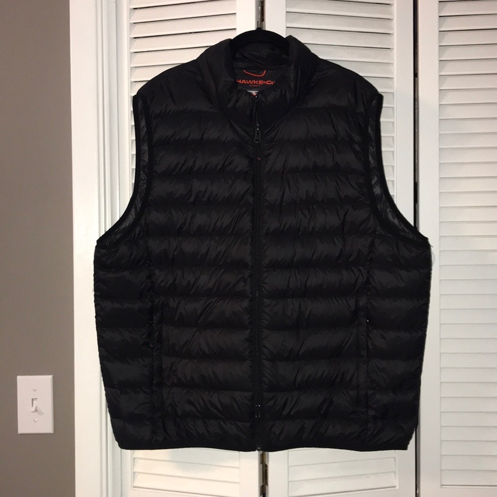 Men’s puffy vest